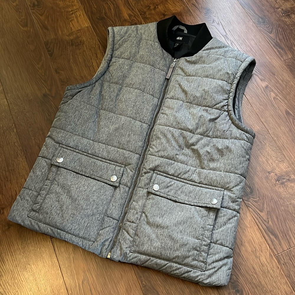 H&M Heather Gray Sport Casual Vest Mens Medium